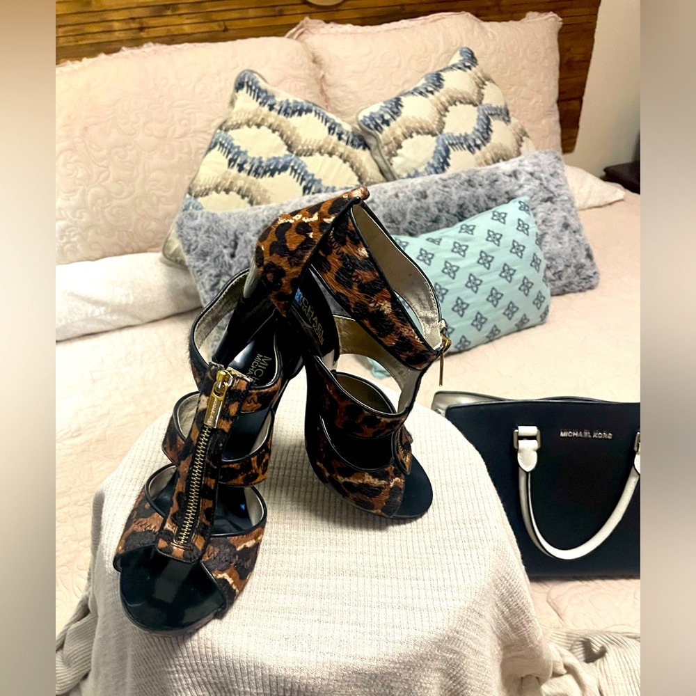 Michael Kors collection Woman’s high heels animal print originals - Picture 4 of 10
